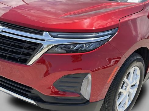 Used 2023 Chevrolet Equinox LT FWD image 13