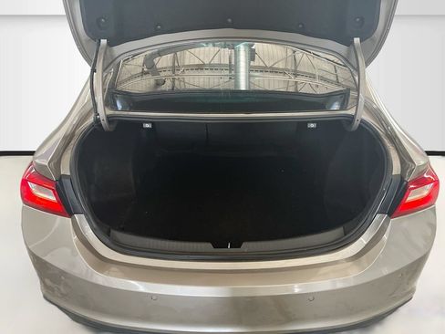 Used 2024 Chevrolet Malibu LT FWD image 24