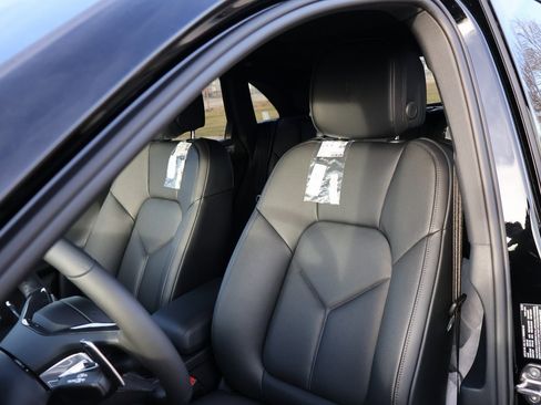 New 2026 Porsche Macan S image 5