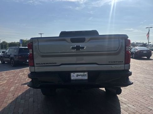 Used 2024 Chevrolet Silverado 2500 Custom w/ Custom Value Package AWD/4WD image 35