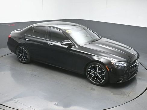 Used 2022 Mercedes-Benz E 350 Sedan image 41