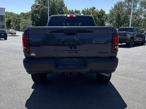 Used 2026 RAM 2500 Tradesman AWD/4WD image 5
