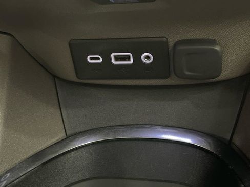 Used 2022 Chevrolet Malibu LT image 22