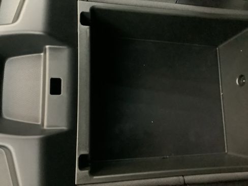 New 2026 GMC Sierra 1500 SLE image 25