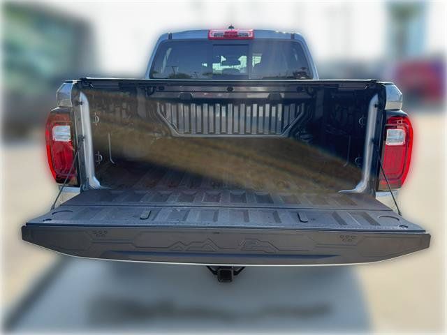 Used 2025 GMC Canyon Elevation w/ Convenience Package AWD/4WD image 7
