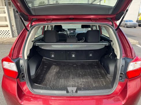 Used 2012 Subaru Impreza 2.0i Sport Premium image 9