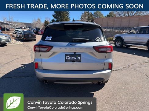 Used 2023 Ford Escape ST-Line image 6