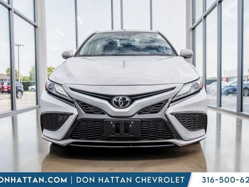 Used 2024 Toyota Camry XSE FWD image 27