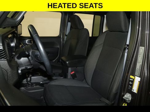 Used 2022 Jeep Wrangler Unlimited Sport w/ Sun And Sound Package image 4