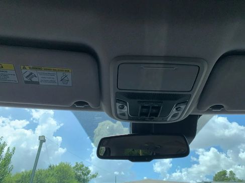 Used 2016 Honda Pilot Elite image 17