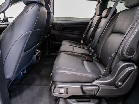 Used 2025 Honda Odyssey Sport-L image 32