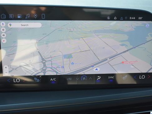 New 2026 Chevrolet Traverse LT w/ Driver Confidence Package FWD image 26