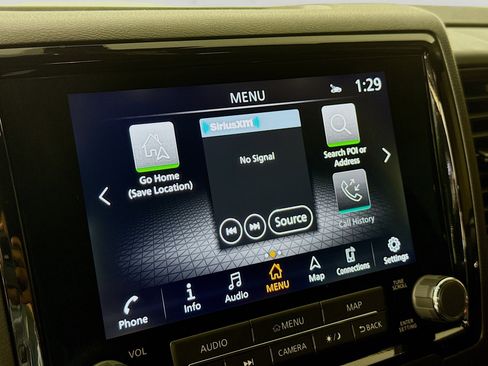 Used 2024 Nissan Frontier Pro-X w/ Technology Package image 17