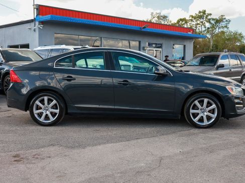 Used 2016 Volvo S60 T5 Premier image 13