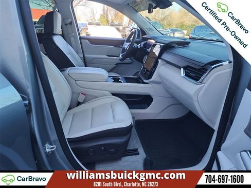 Certified 2024 GMC Acadia Denali w/ Super Cruise Package image 28