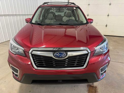 Used 2019 Subaru Forester Limited AWD/4WD image 3