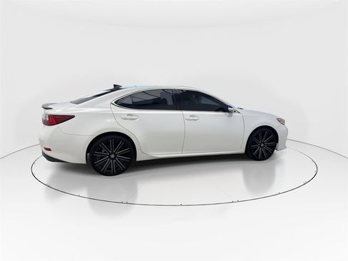 Used 2018 Lexus ES 350 w/ Navigation System Package image 8