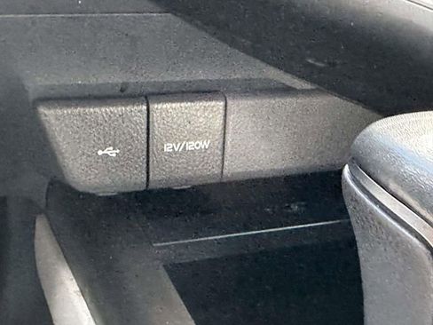 Used 2023 Toyota Camry SE image 22