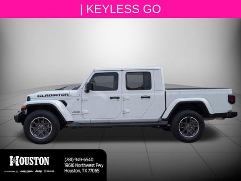 Used 2023 Jeep Gladiator Overland w/ Popular Equipment Package image 6