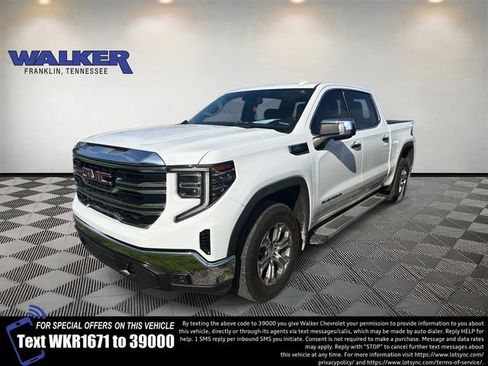 Used 2022 GMC Sierra 1500 SLT w/ SLT Convenience Package AWD/4WD image 1