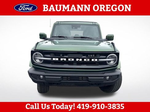 Used 2023 Ford Bronco Outer Banks AWD/4WD image 10