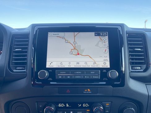 Used 2023 Nissan Frontier Pro-X w/ Pro Convenience Package image 5