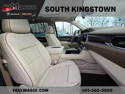 Used 2022 GMC Yukon XL Denali w/ Max Trailering Package image 18