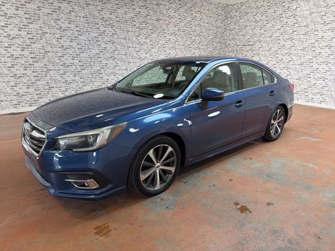 Used 2019 Subaru Legacy 2.5i Limited AWD/4WD image 3