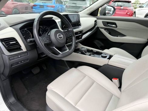 Used 2023 Nissan Rogue SL w/ SL Premium Package AWD/4WD image 11
