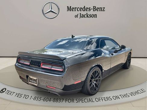 Used 2021 Dodge Challenger R/T w/ Performance Handling Group RWD image 8