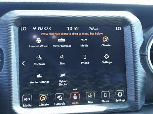 Used 2023 Jeep Wrangler Unlimited Sahara w/ Cold Weather Group AWD/4WD image 33