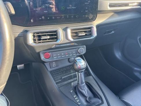 Used 2024 Ford Mustang Premium image 7