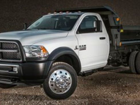 Used 2017 RAM 5500 Tradesman AWD/4WD image 3