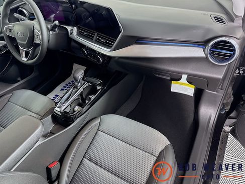 New 2026 Chevrolet Trax LT w/ Driver Confidence Package FWD image 35