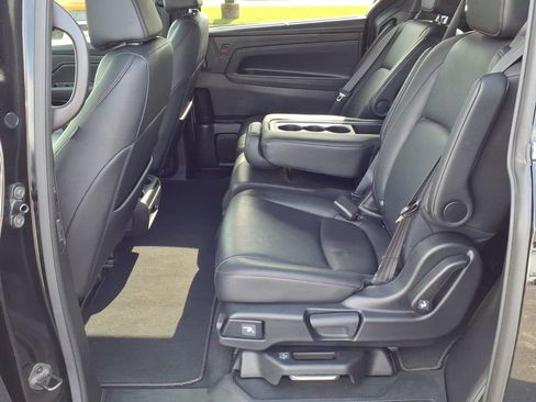 Used 2025 Honda Odyssey Sport-L image 5
