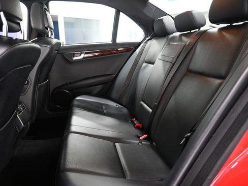 Used 2009 Mercedes-Benz C 300 4MATIC Sedan image 13