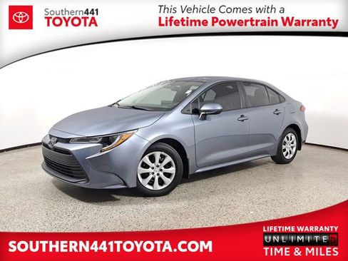 Used 2024 Toyota Corolla LE image 1