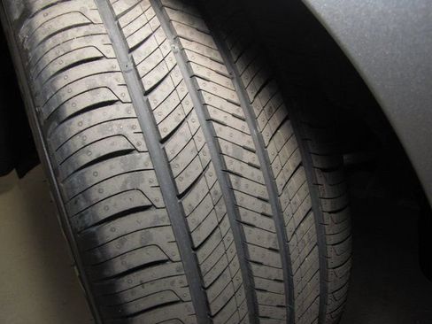 Certified 2023 Honda Accord LX image 25