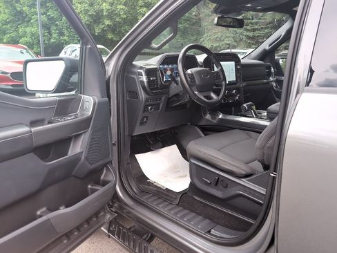 Used 2022 Ford F150 XLT w/ Equipment Group 302A High AWD/4WD image 13
