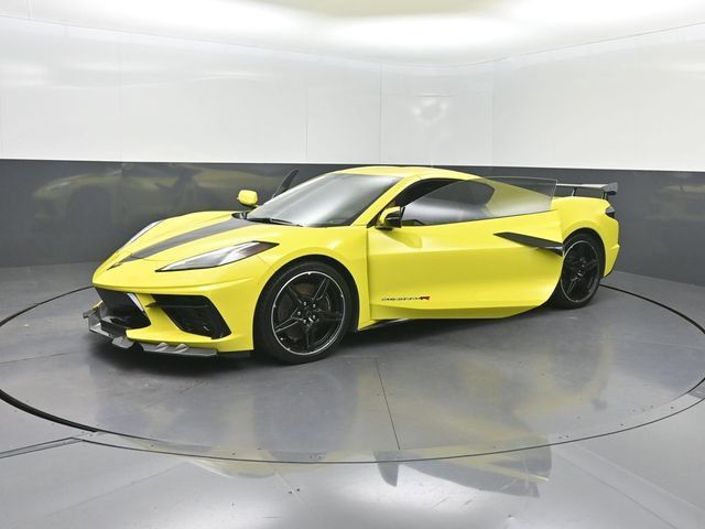 Used 2022 Chevrolet Corvette Stingray Premium Cpe w/ Z51 Performance Package RWD image 33