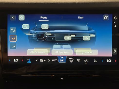 Used 2025 Lincoln Navigator L Reserve AWD/4WD image 18