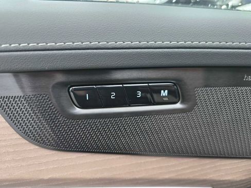 New 2026 Volvo XC90 B6 Plus w/ Protection Package Premier image 27