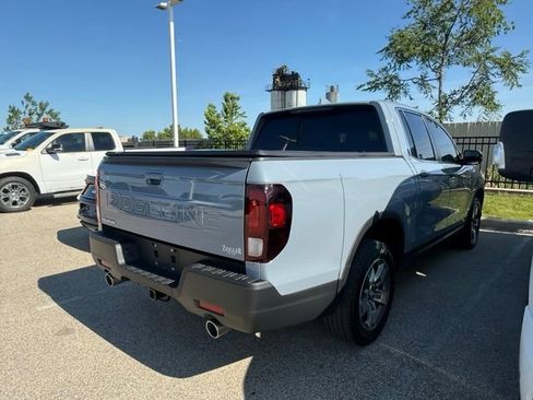 Used 2024 Honda Ridgeline RTL image 3