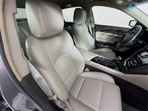 Used 2018 Cadillac CTS Sedan image 27