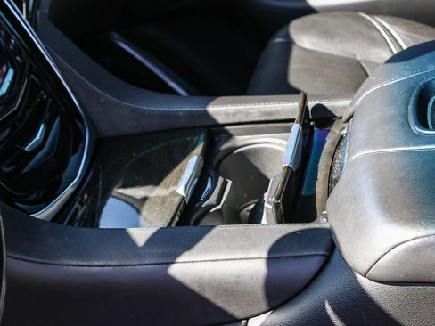 Used 2019 Cadillac Escalade Platinum w/ Escalade Sport Edition image 24