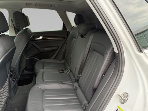 Used 2019 Audi Q5 2.0T Premium Plus w/ Premium Plus Package AWD/4WD image 22