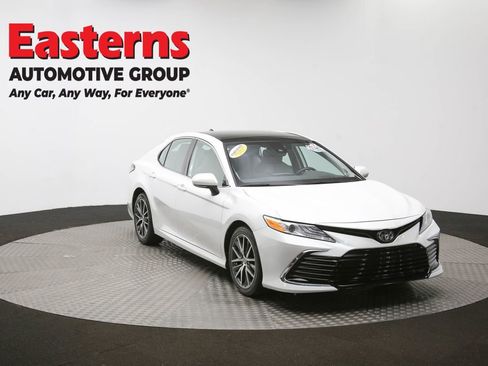 Used 2023 Toyota Camry XLE image 46
