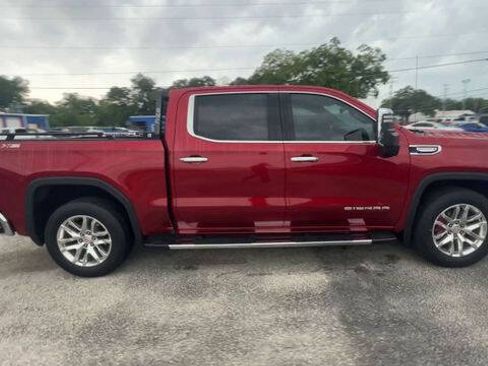 Used 2021 GMC Sierra 1500 SLT AWD/4WD image 9