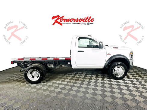 New 2025 RAM 4500 Tradesman image 8