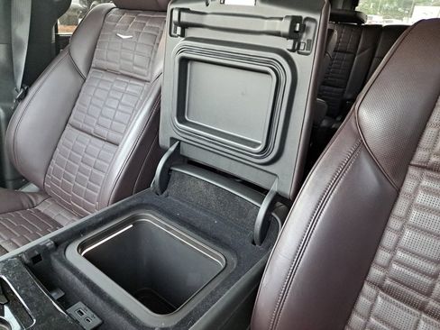 Used 2024 Cadillac Escalade Sport Platinum w/ LPO, ONYX Package AWD/4WD image 26